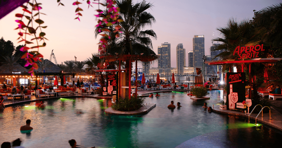 Barasti swimming pool at night time