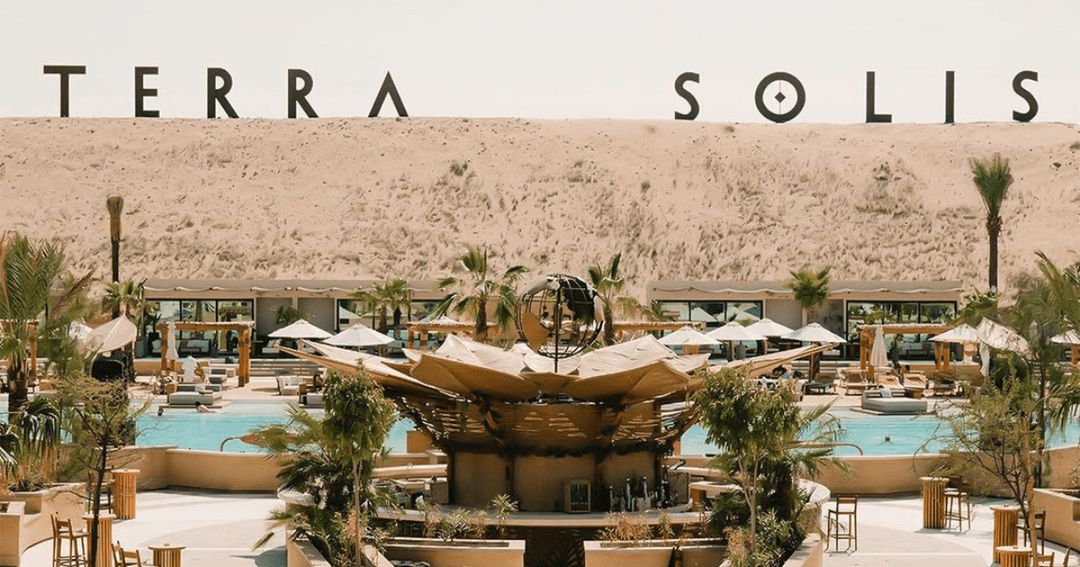 A View Of The Bar And Swimming Pool At Terra Solis 