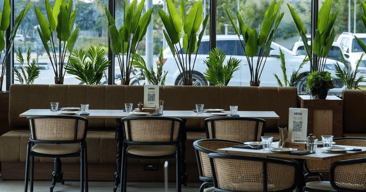 Dining area with outside view at Il Passaggio