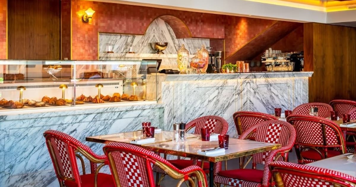 Charming dining area at Fouquet's in Dubai